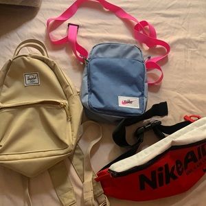 Nike crossbody and Fanny pack, Beige Herschel mini backpack